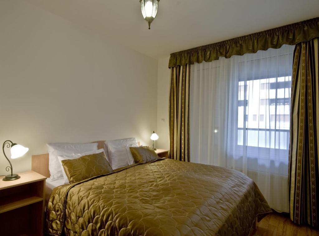Corvin Lux Aparthotel 布达佩斯 外观 照片