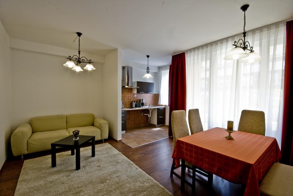 Corvin Lux Aparthotel 布达佩斯 外观 照片